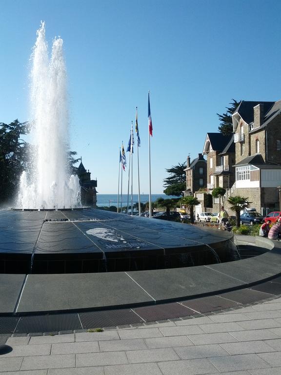 T2-300M Plage-L'Estacade- St Enogat A Dinard Exterior foto